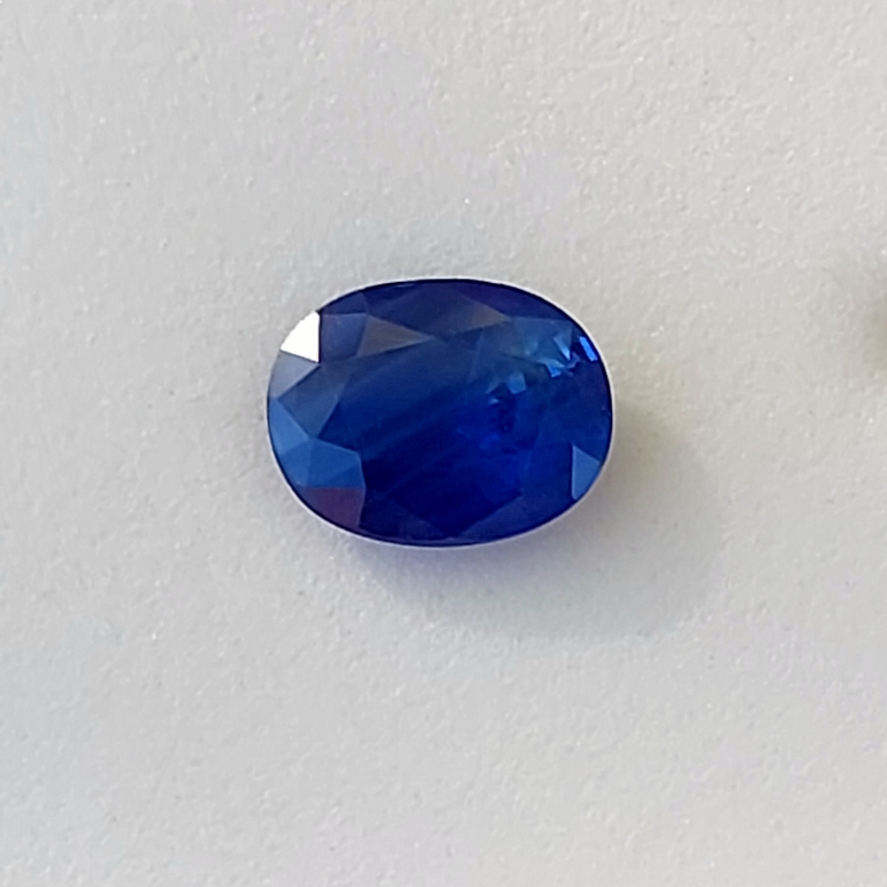Royal Blue Natural Sapphire Thailand 1.07 Carats Litnon.com