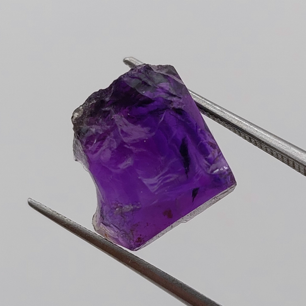 Superior Color Arizona Amethyst Facet Rough 8.74 Carats  Litnon.com
