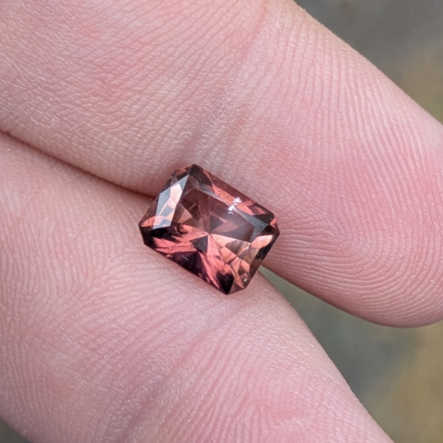 USA Cut Cranberry Red Tourmaline Nigeria 2.27 Carat Litnon.com