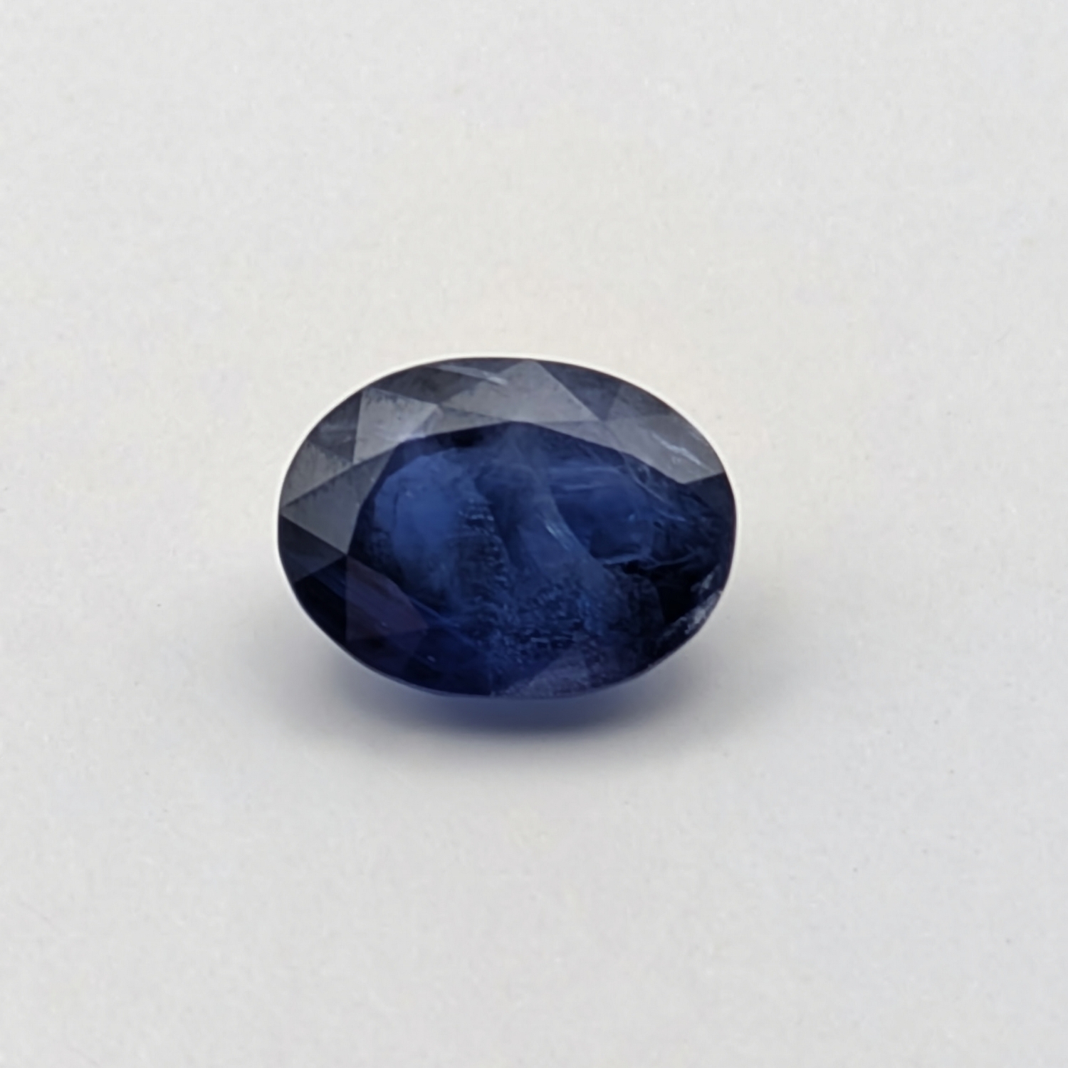 Royal Blue Natural Sapphire Thailand 2.68 Carats Litnon.com
