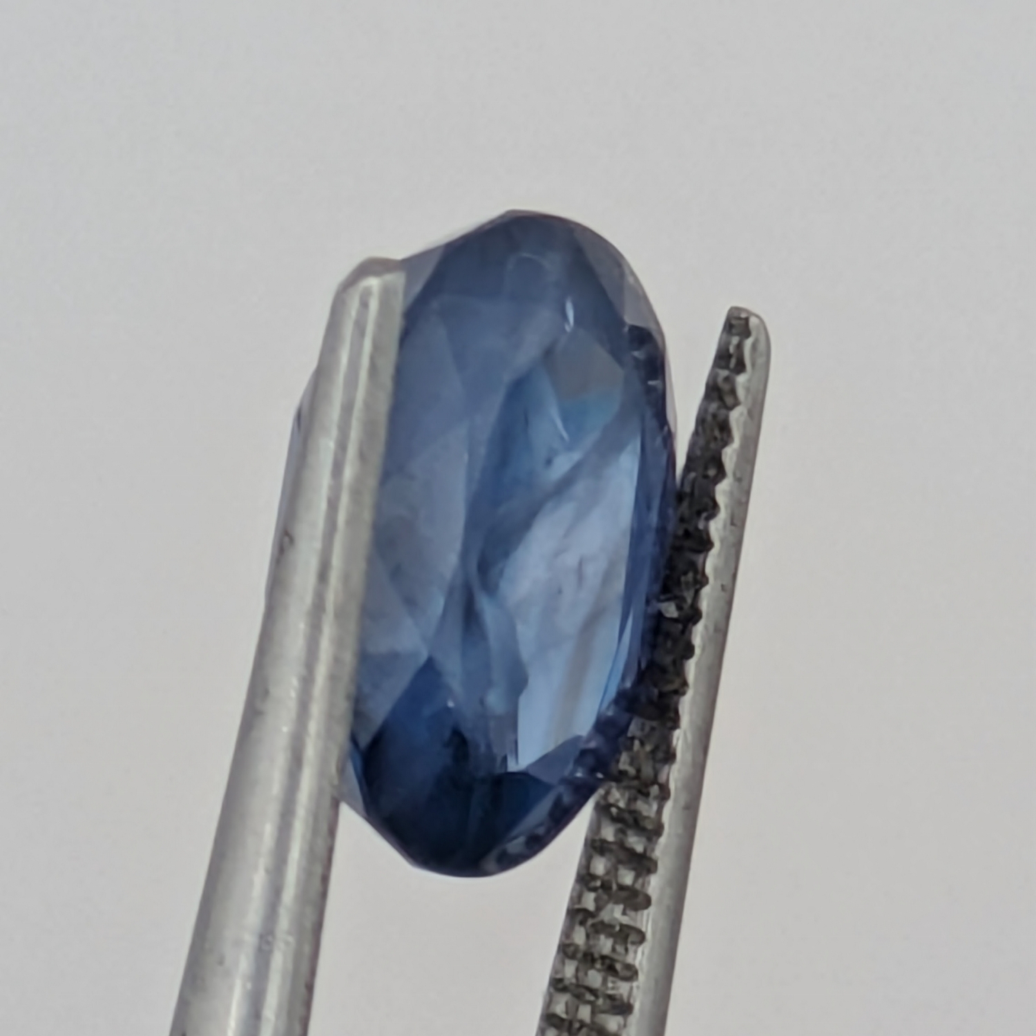 Royal Blue Natural Sapphire Thailand 2.68 Carats Litnon.com