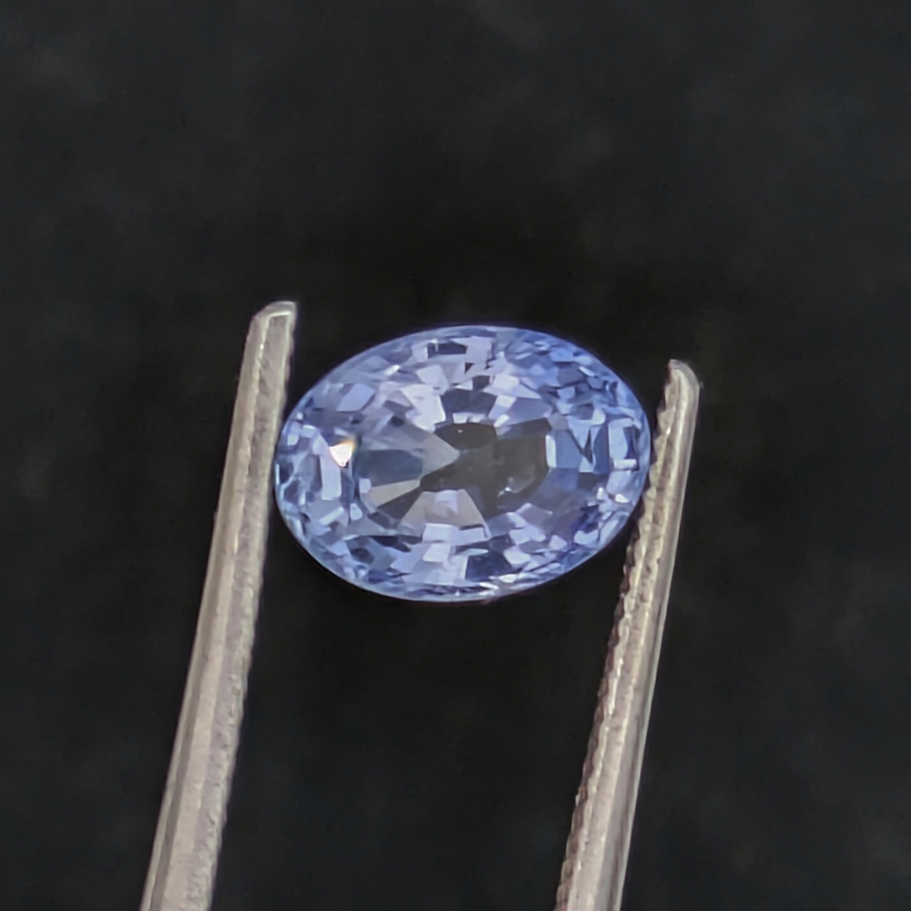 Unheated Natural Light Blue Ceylon Sapphire 1.18 carats  Litnon.com