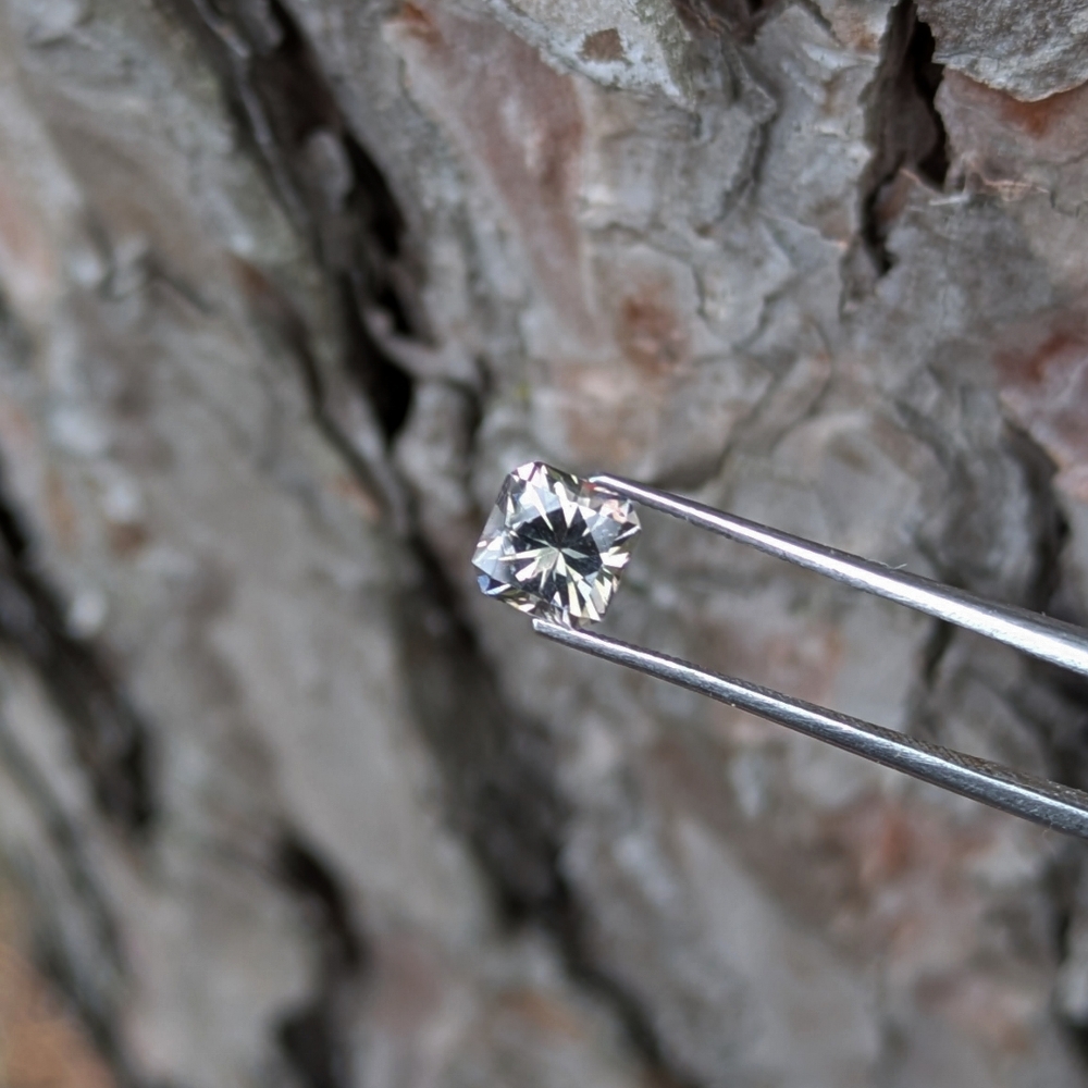 Nigerian Grey Pink Green Tourmaline 1.13 Carats Litnon.com