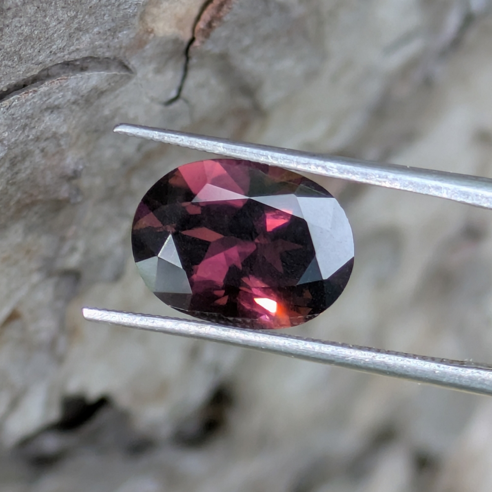 Unique Color Magenta Tourmaline Nigeria 3.59 Carats Litnon.com