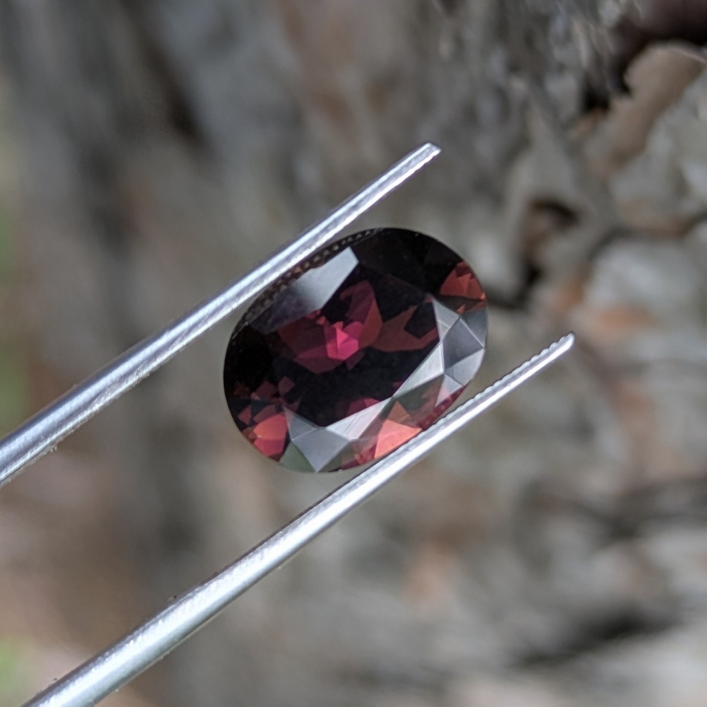 Unique Color Magenta Tourmaline Nigeria 3.59 Carats Litnon.com