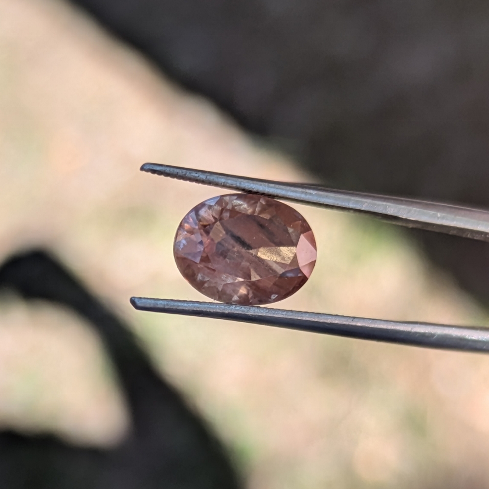 American Gemstone Oregon Shiller Sunstone  2.38 Carats Litnon.com