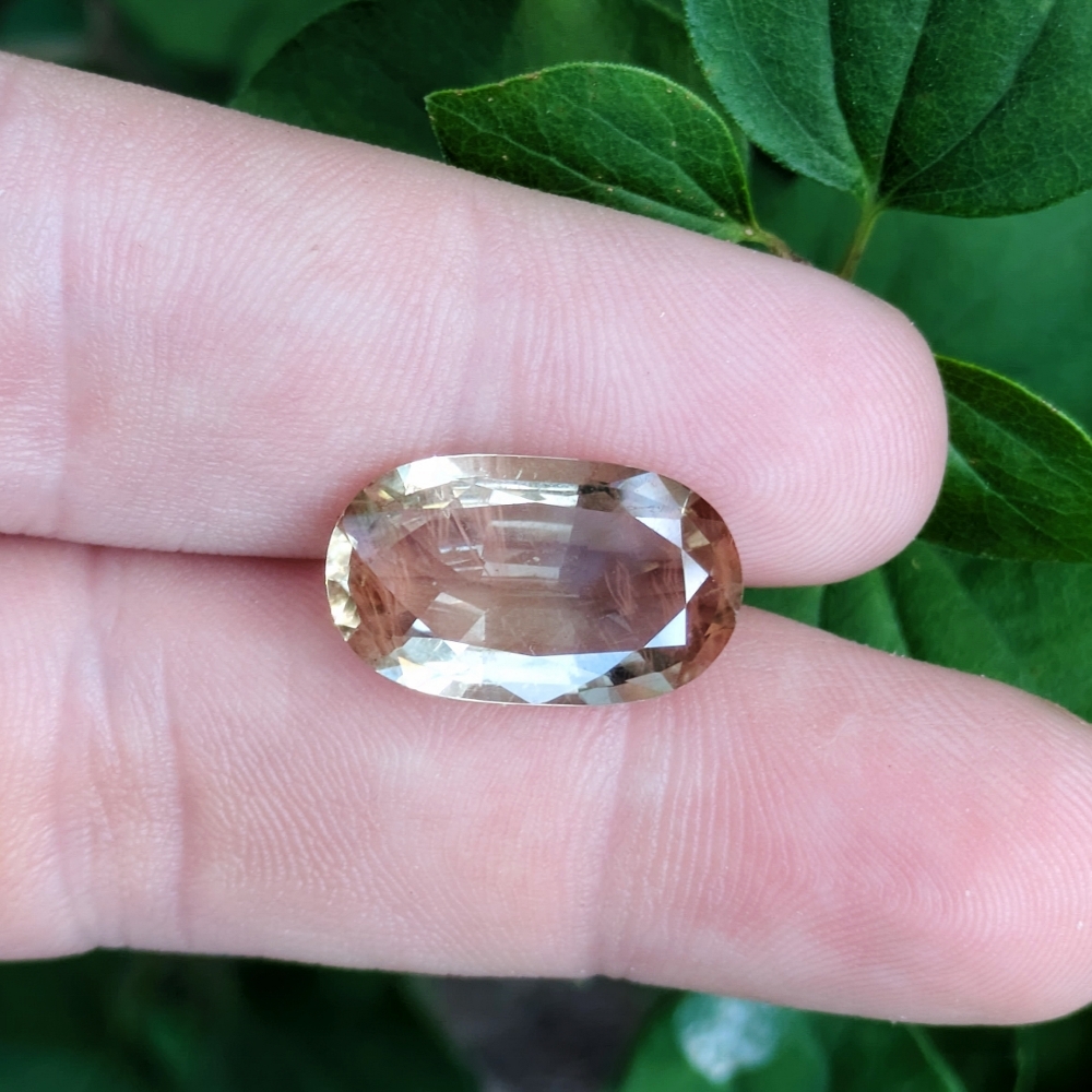 American Gemstone Oregon Shiller Sunstone 10.28 Carats Litnon.com