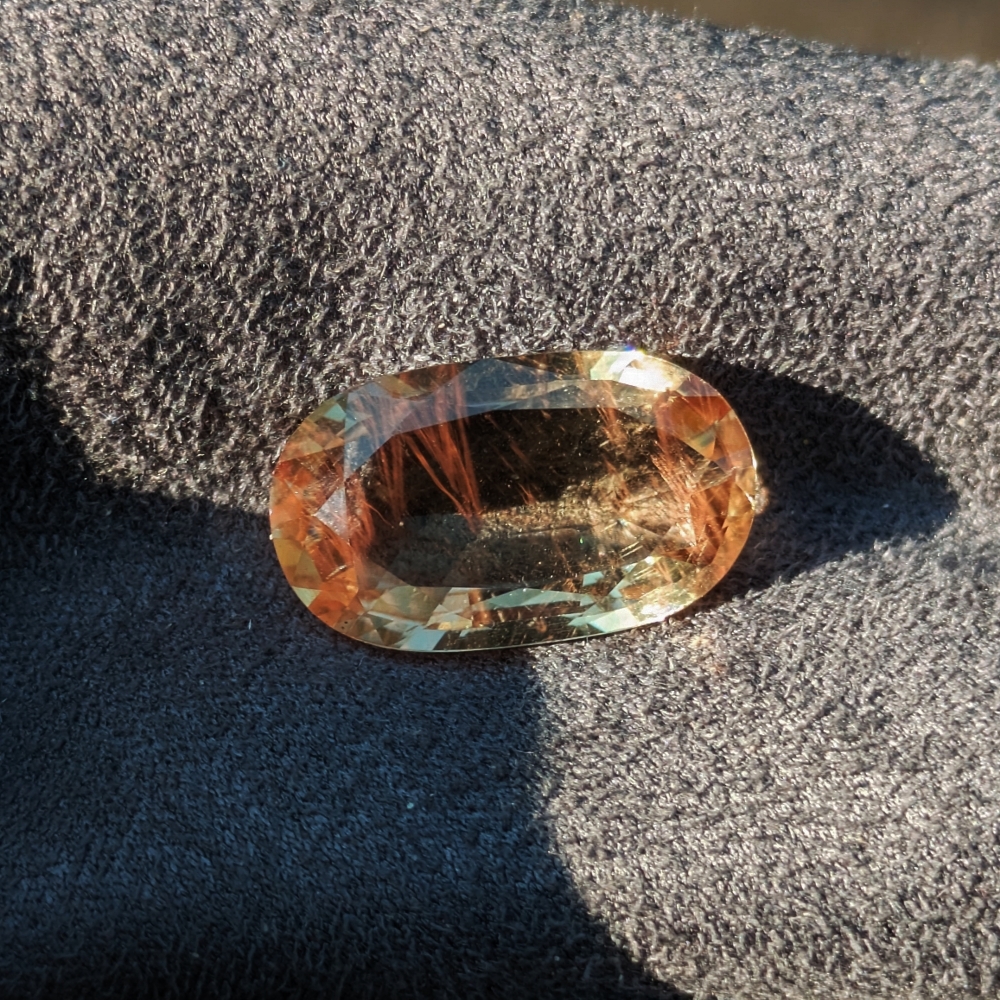American Gemstone Oregon Shiller Sunstone 10.28 Carats Litnon.com