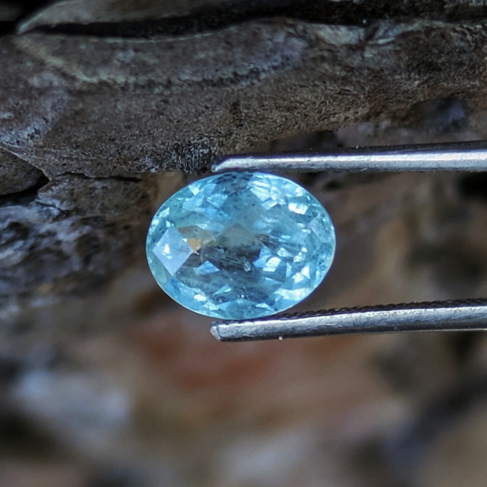 Well Cut Light Green To Blue Montana Sapphire 1.28 Carats Litnon.com