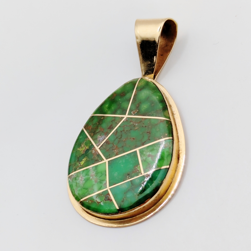 Natural Green Carico Lake Nevada Turquoise Pendant 14 Karat Gold Litnon.com
