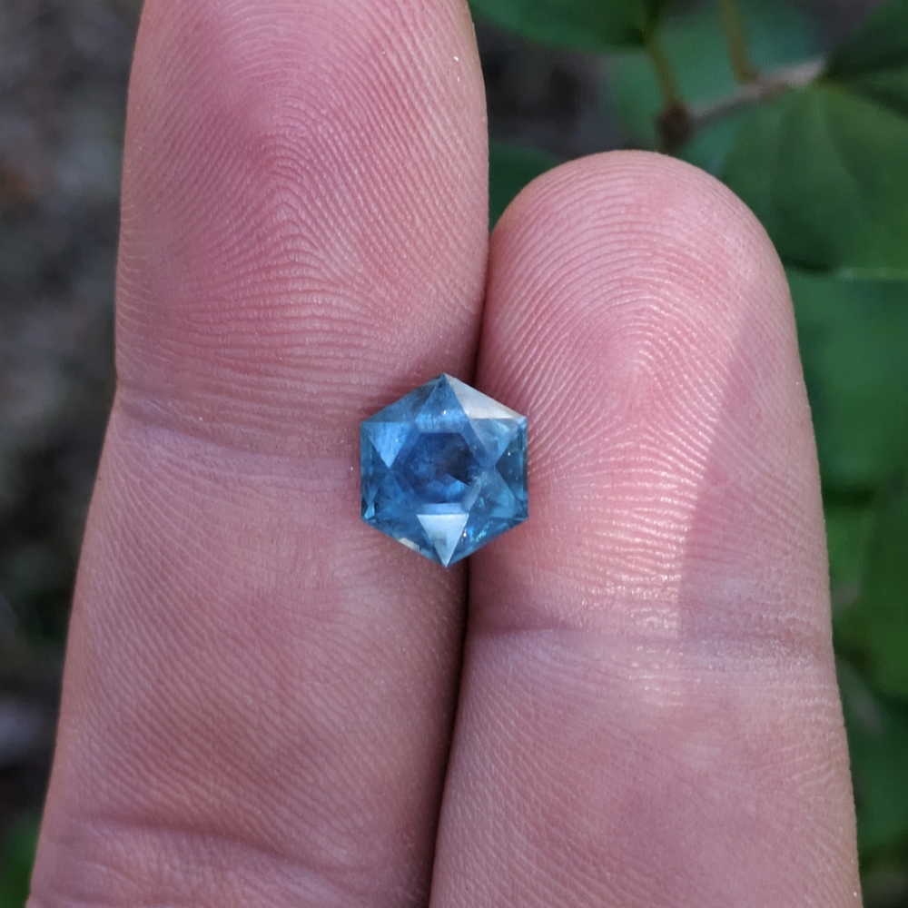 USA Cutting Unheated Montana Sapphire 3.18 Carats Litnon.com