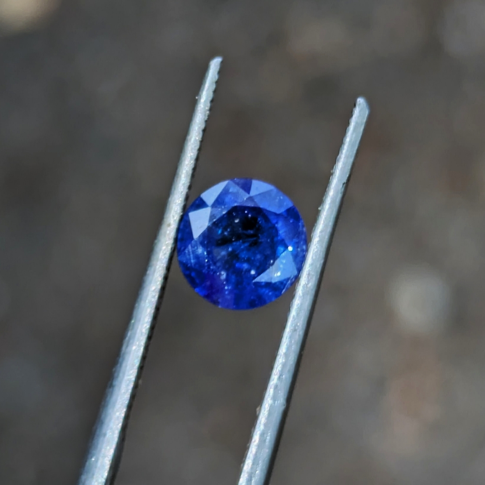 Natural Ceylon Sapphire 1.25 Carats Sri Lanka  Litnon.com