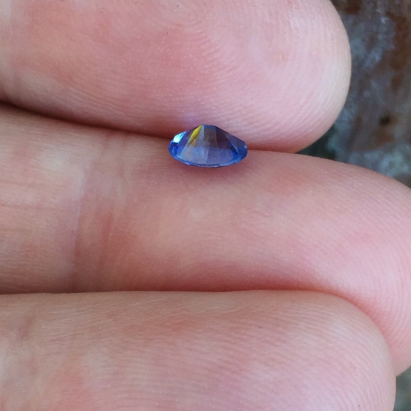 Bright and Pretty Natural Montana Blue Sapphire  Litnon.com