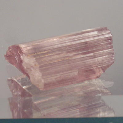 Rare Color Change Diaspore Facet Rough 28.74 ct  Litnon.com