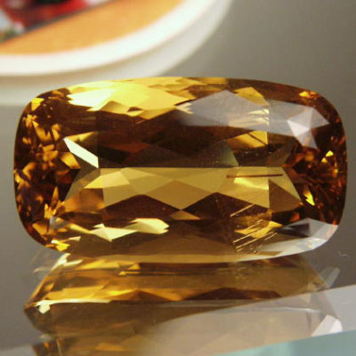 Old Stock Intense Color Natural Golden Beryl 75.50 Carats Litnon.com