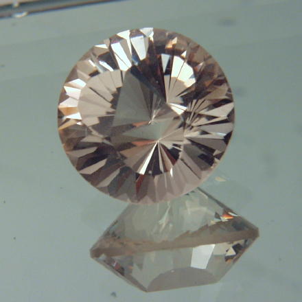 NR Rare Top Cut Russian Golden Topaz 15.51 ct  Litnon.com