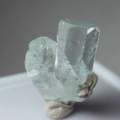 Terminated Aquamarine Beryl Crystal Specimen Pakistan  Litnon.com