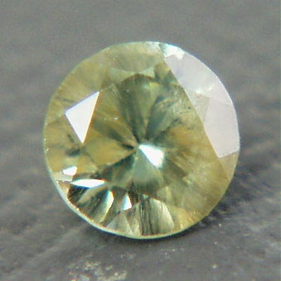 Rare Old Mine Russian Demantoid Garnet  Litnon.com