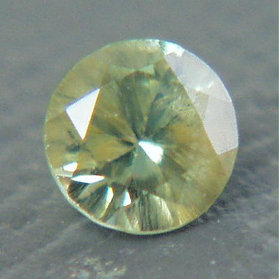 Rare Old Mine Russian Demantoid Garnet  Litnon.com