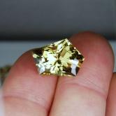 Top Cut Collectors Color Golden Green Beryl 11.86ct 