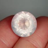Top USA Cut Light Rose Quartz Madagascar 14.10 ct 