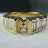 Estate Classic Quality Baguette Diamond 14 kt Semi Mount Ring 
