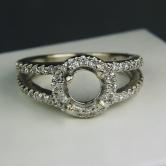 Classic Diamond 14 kt White Gold Halo Ring Setting 0.50 ct tw 