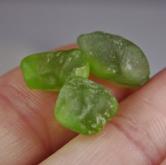 Fine Color and Clean Arizona Peridot Facet Rough 21.57 ct 