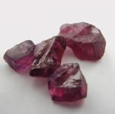 Quality Rhodolite Garnet Facet Rough Tanzania 30.60 ct tw 