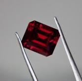 Deep Color Umba River Rhodolite Garnet 4.33ct 