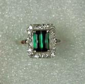 Natural Brazil Tourmaline and Diamond 14 kt Ring 3.30 ct 